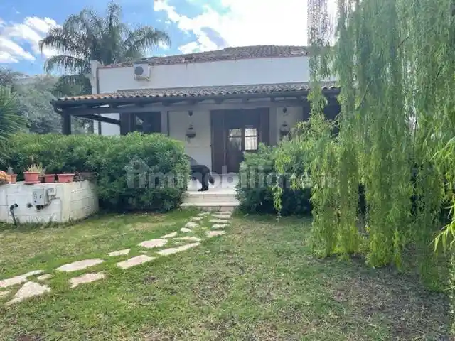 Villa in vendita a Siracusa