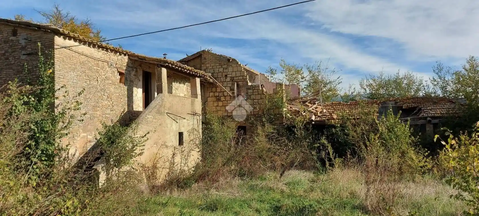 Rustico - Casale in vendita a Cannara