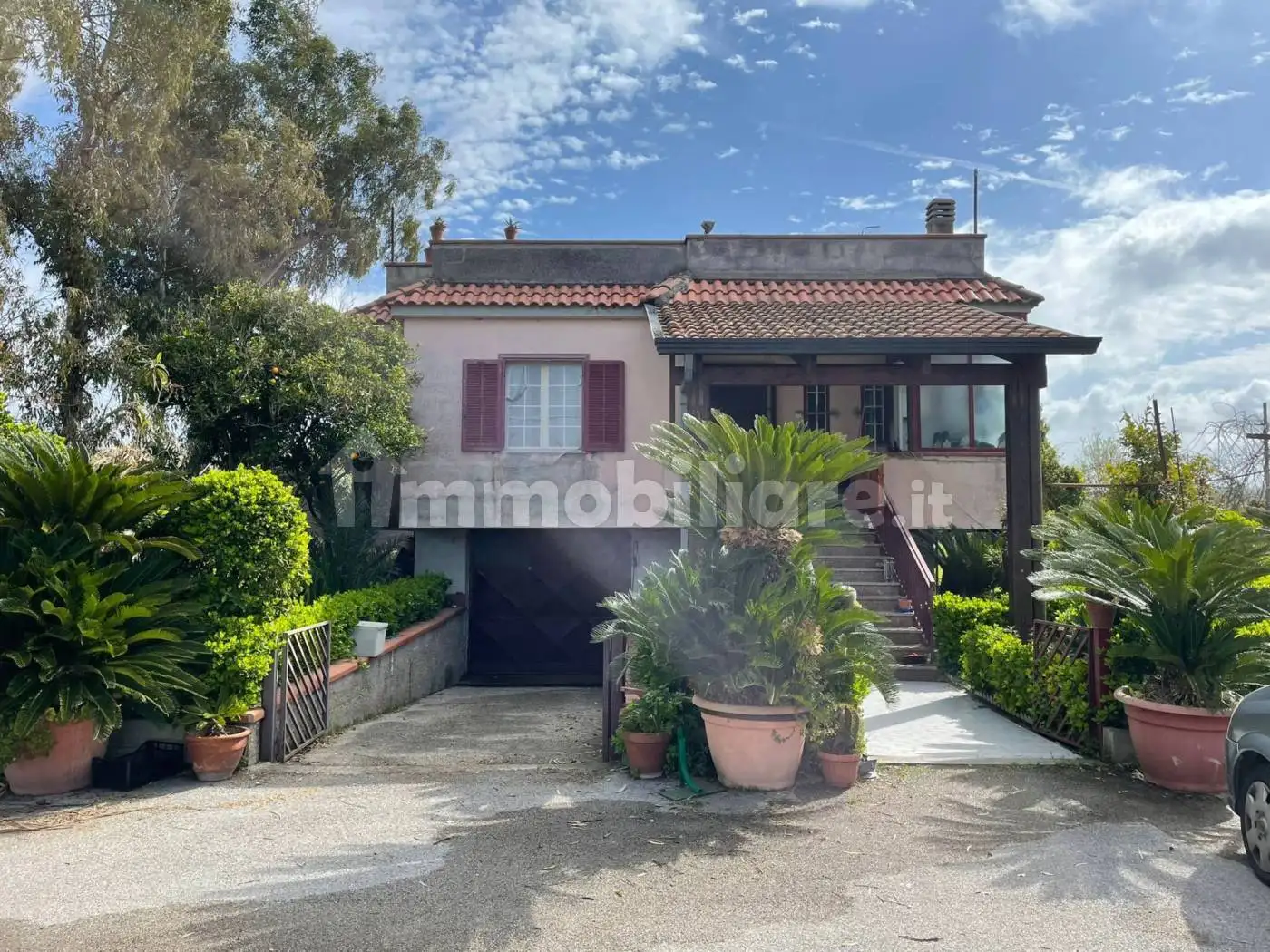 Palazzo - Edificio in vendita a Giugliano in Campania