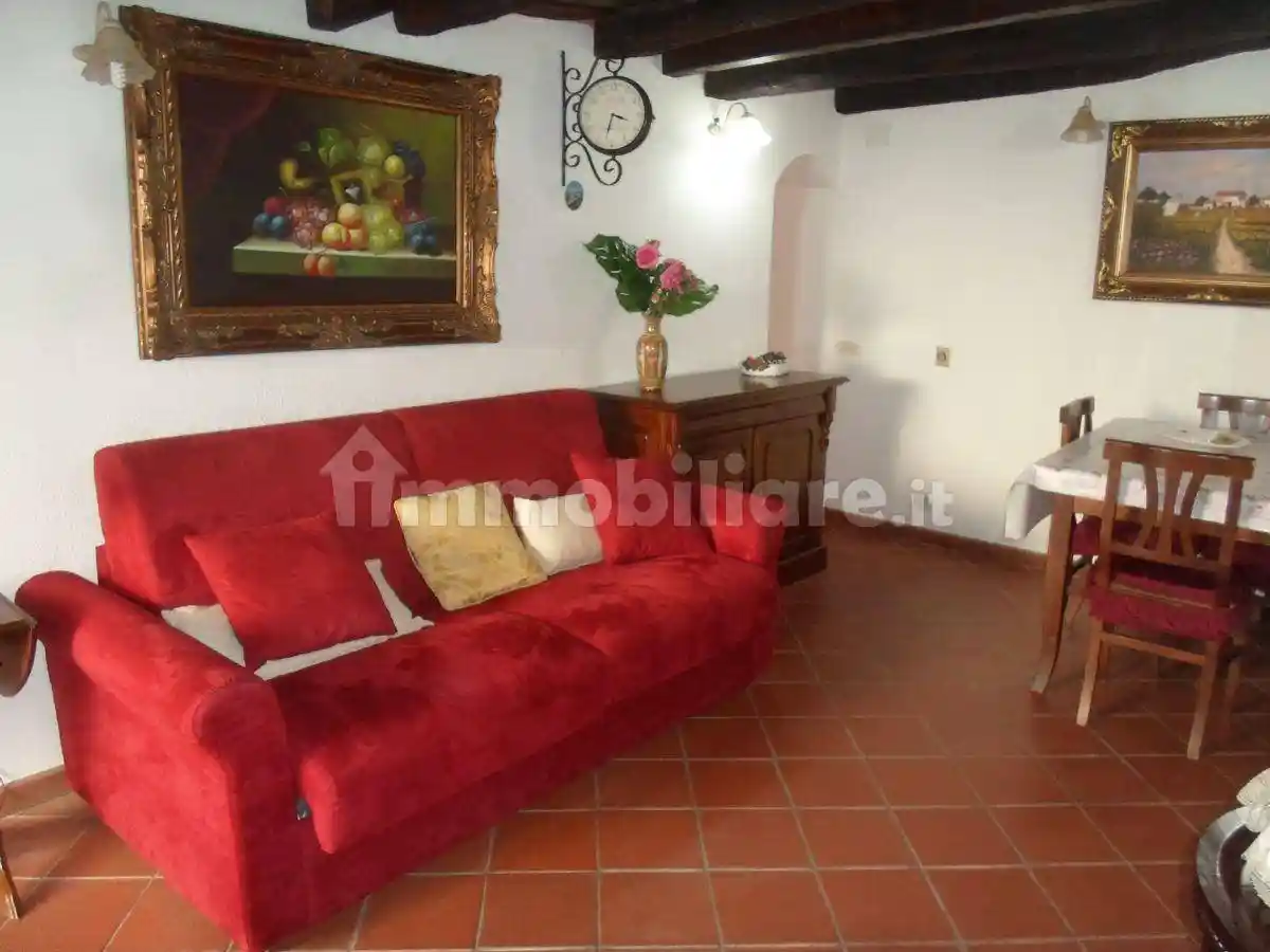 Trilocale ottimo stato, su più livelli, Centro, Sante Marie - foto 3