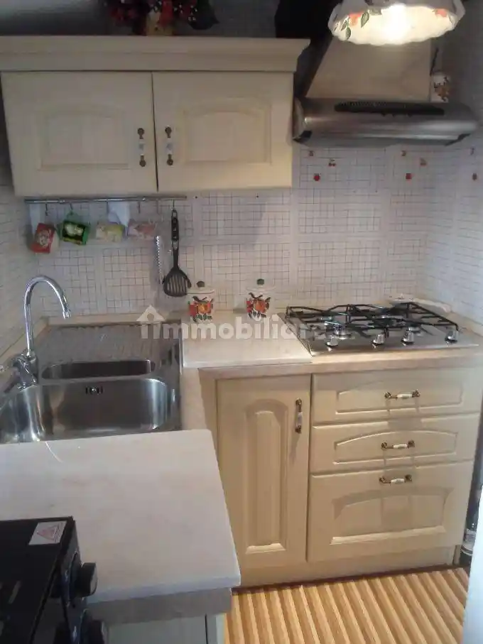 Trilocale ottimo stato, su più livelli, Centro, Sante Marie - foto 5