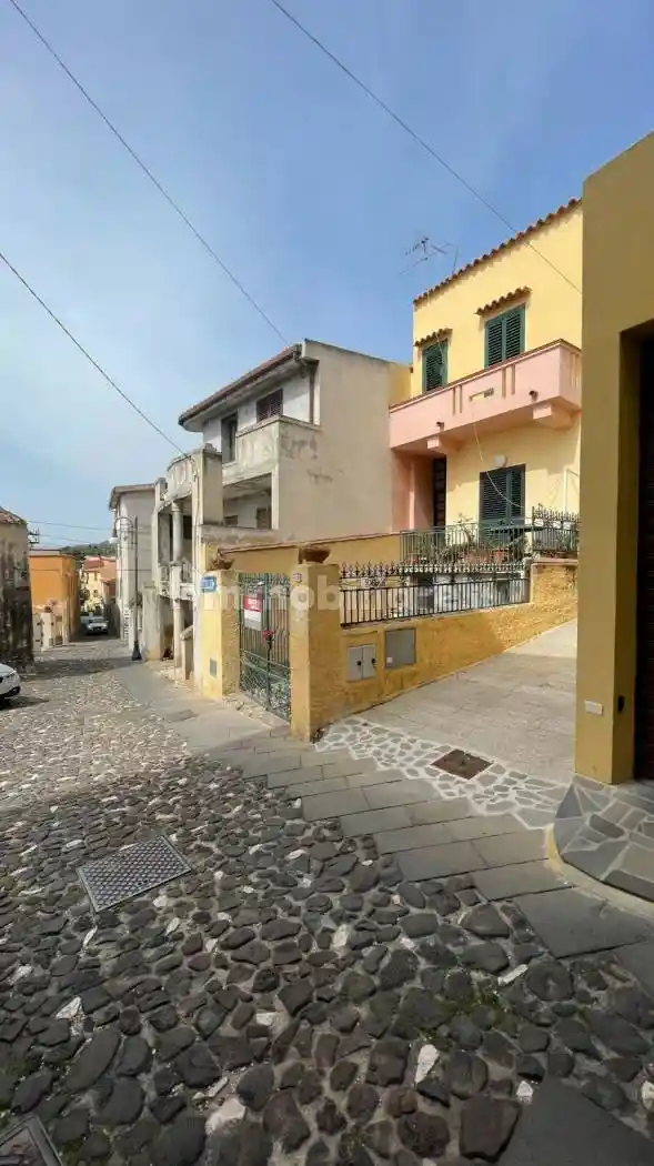 Casa indipendente in vendita a Orosei