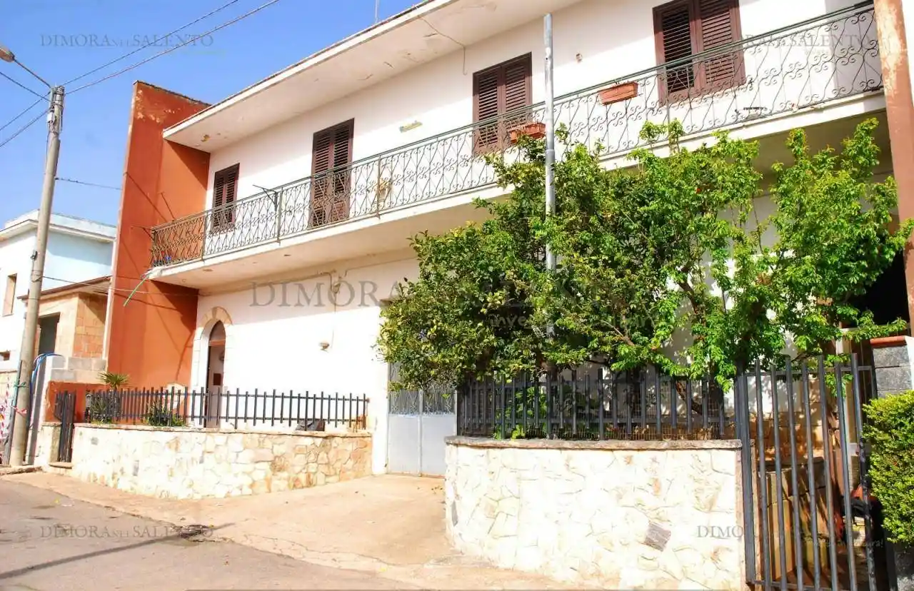 Casa indipendente in vendita a Alessano
