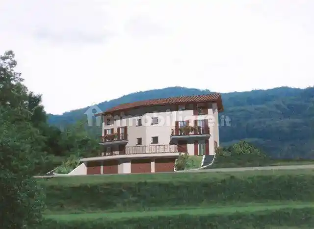 Rustico - Casale in vendita a Dolzago