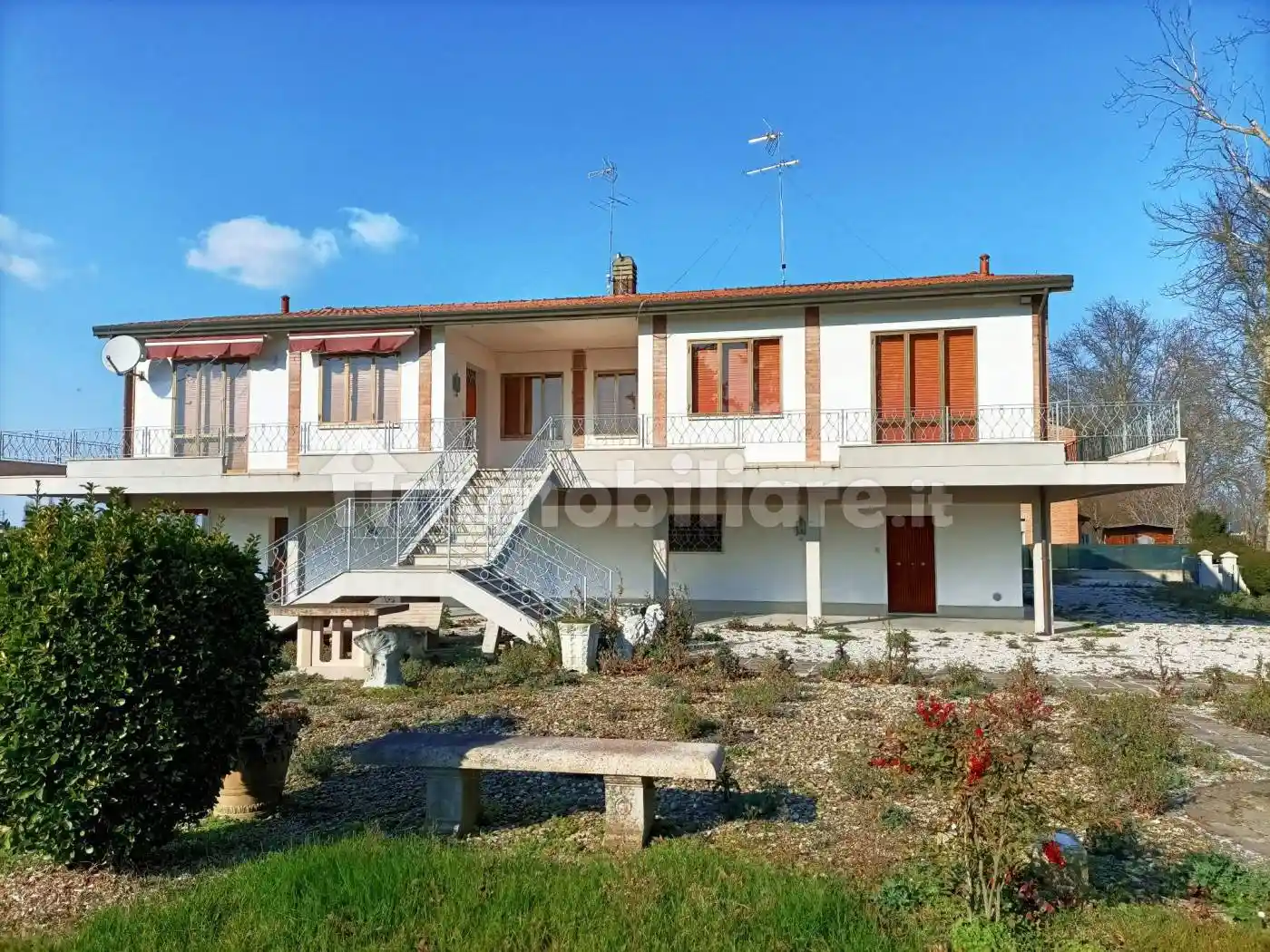 Villa in vendita a Tresignana