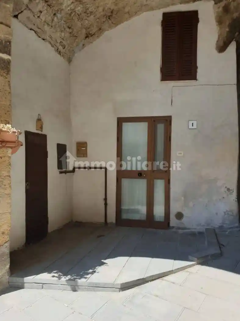 Appartamento in vendita a Onano
