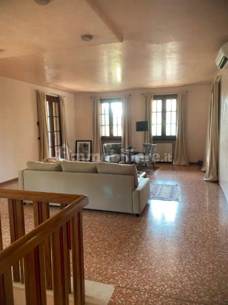 Villa in affitto a Torri di Quartesolo