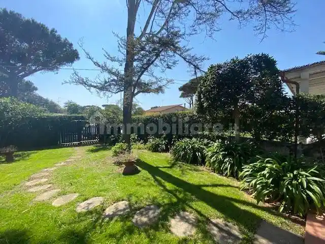 Villa in affitto a Sabaudia