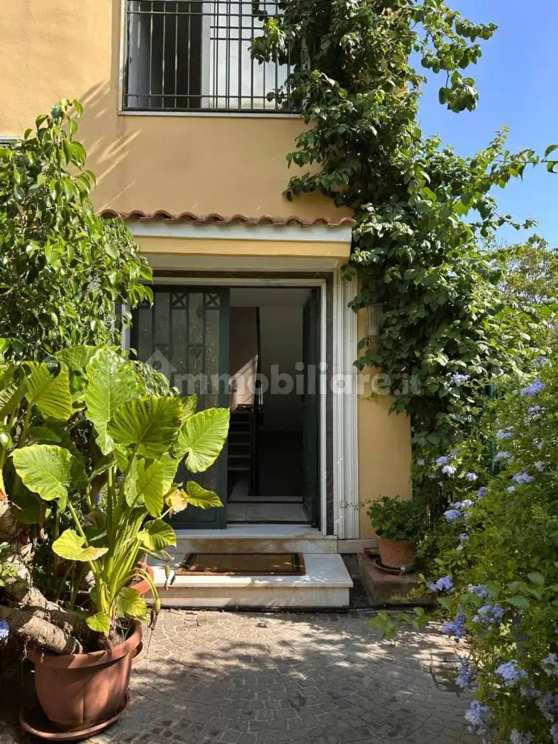 Appartamento in affitto a Giugliano in Campania