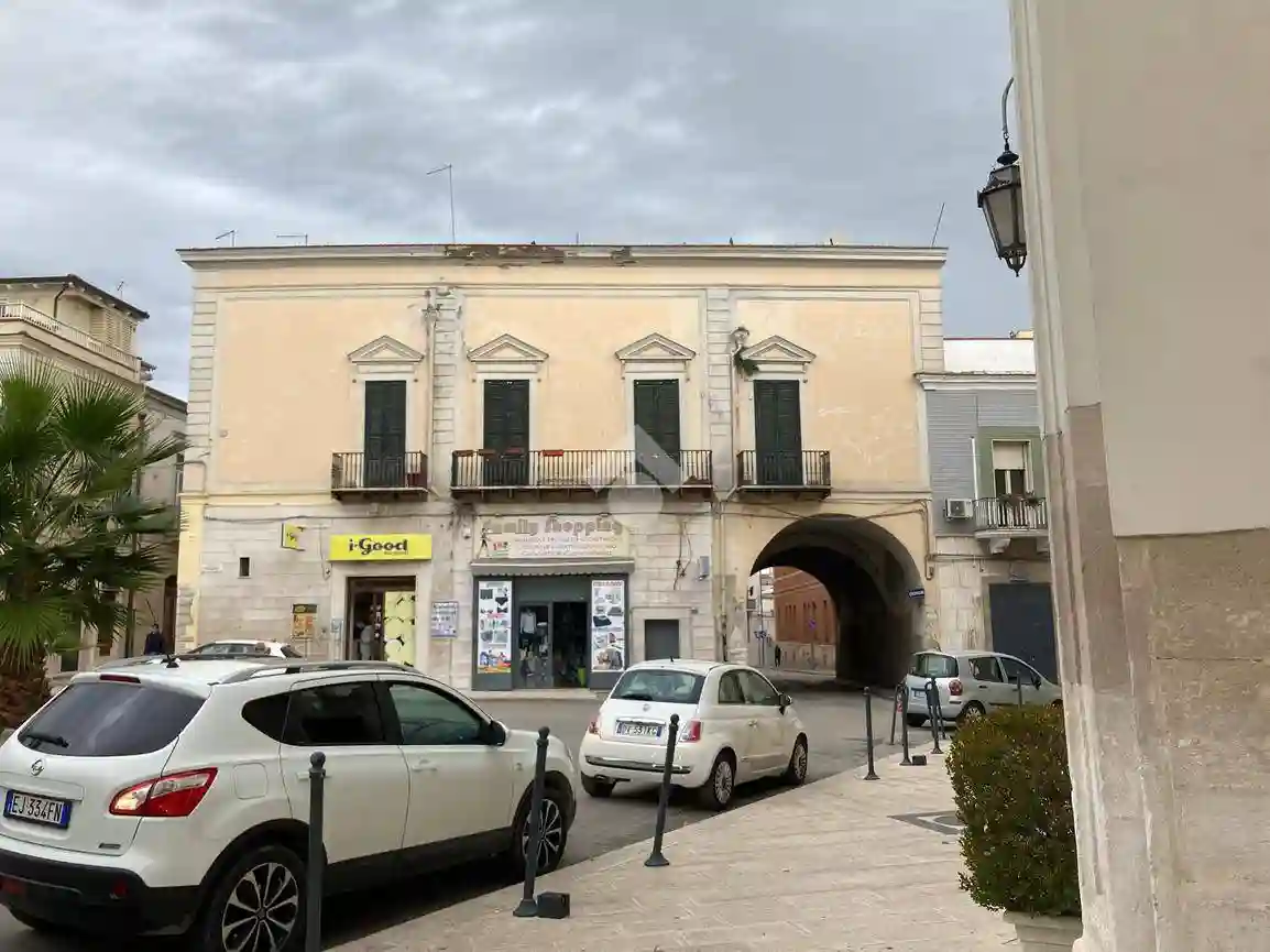 Palazzo - Edificio - foto 2