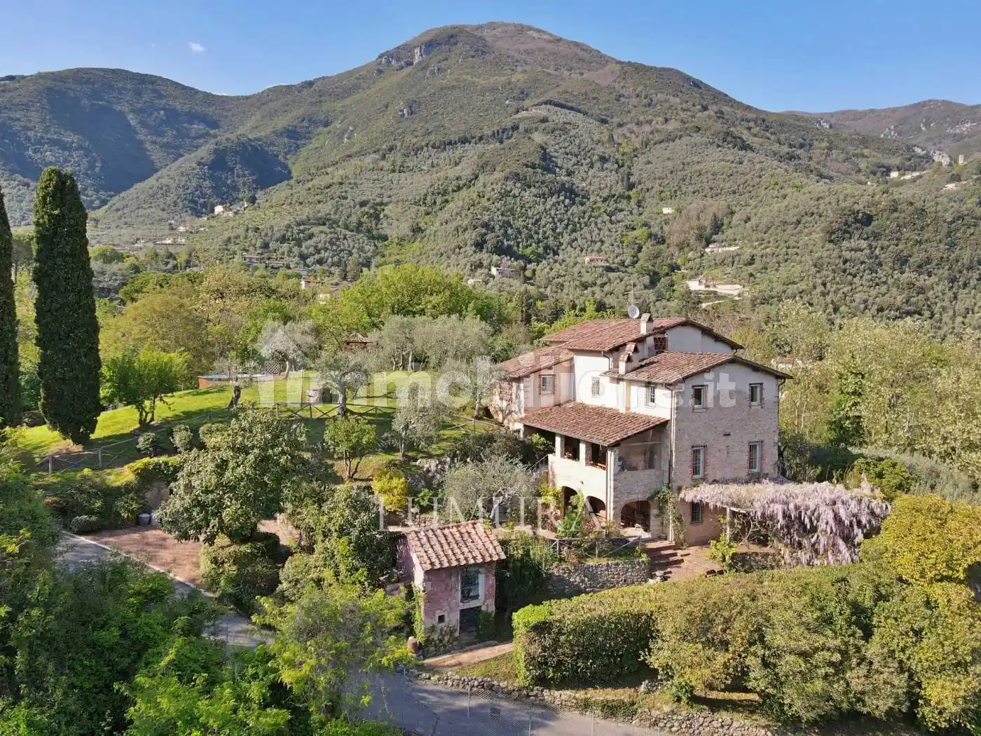 Villa in vendita a Camaiore