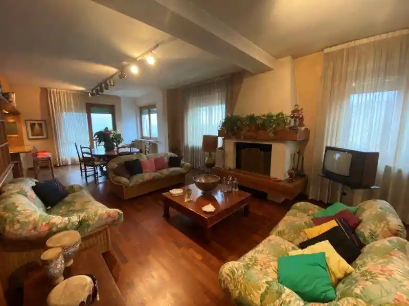 Appartamento in vendita a Paesana