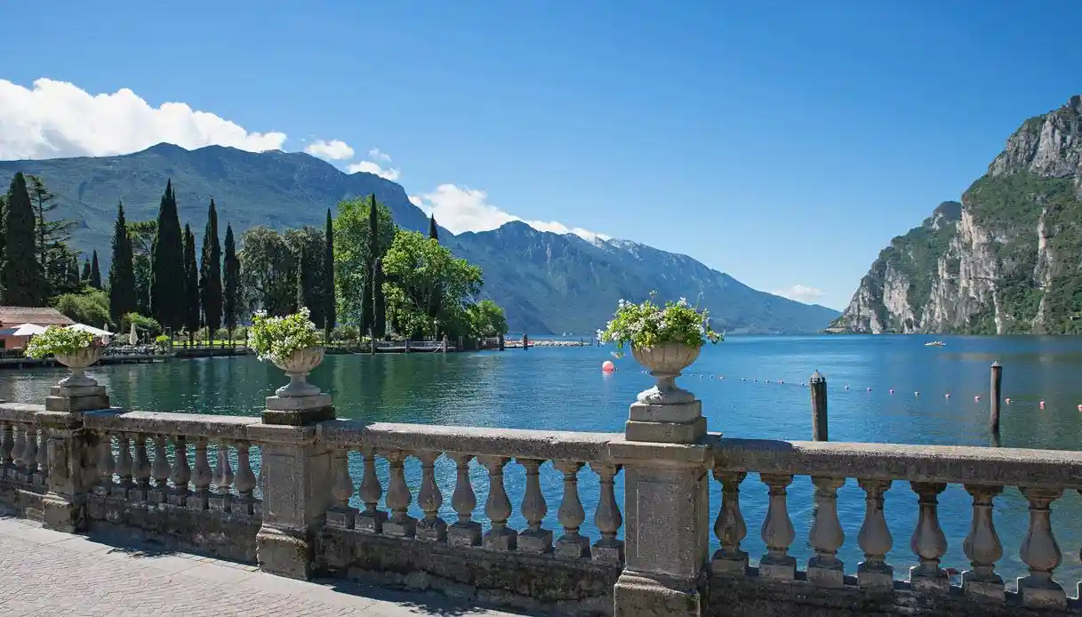 Palazzo - Edificio in vendita a Verona