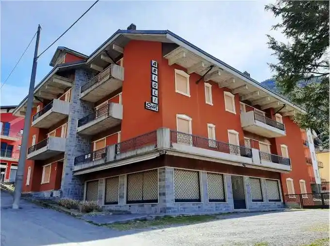 Appartamento in vendita a Piazzatorre