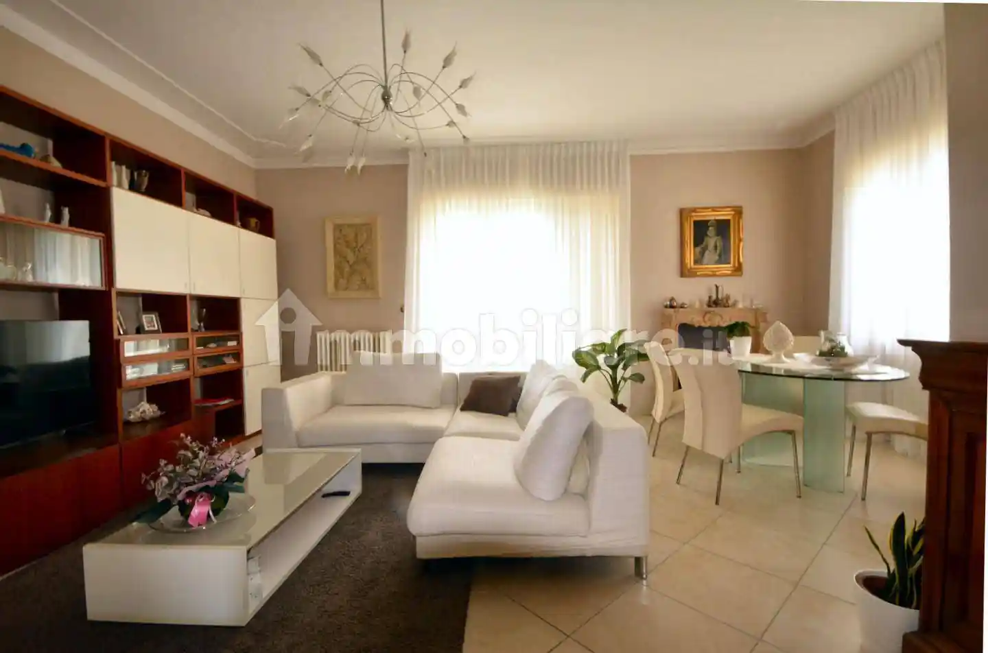 Villa in vendita a Lucca