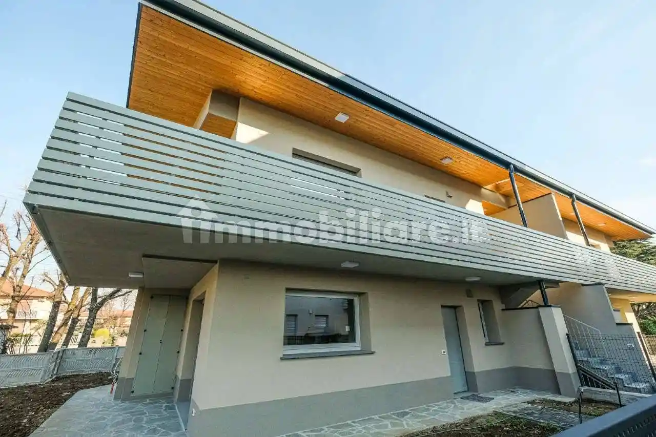 Appartamento in vendita a Brembate