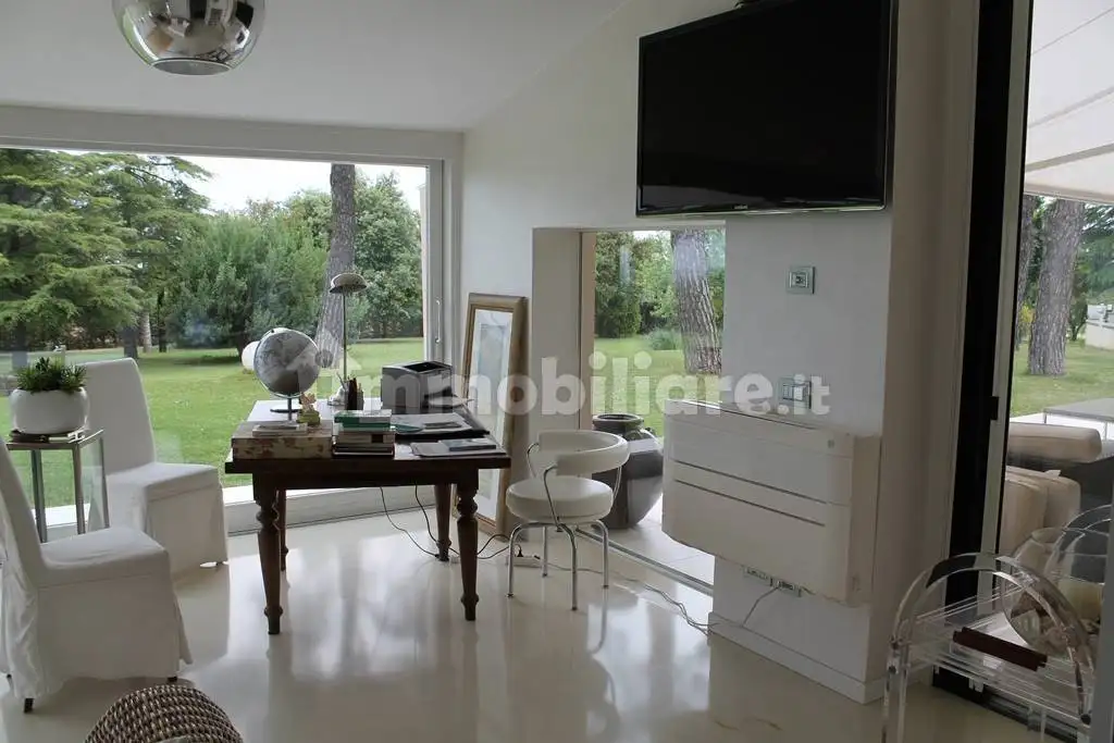 Casa indipendente in vendita a Forlì