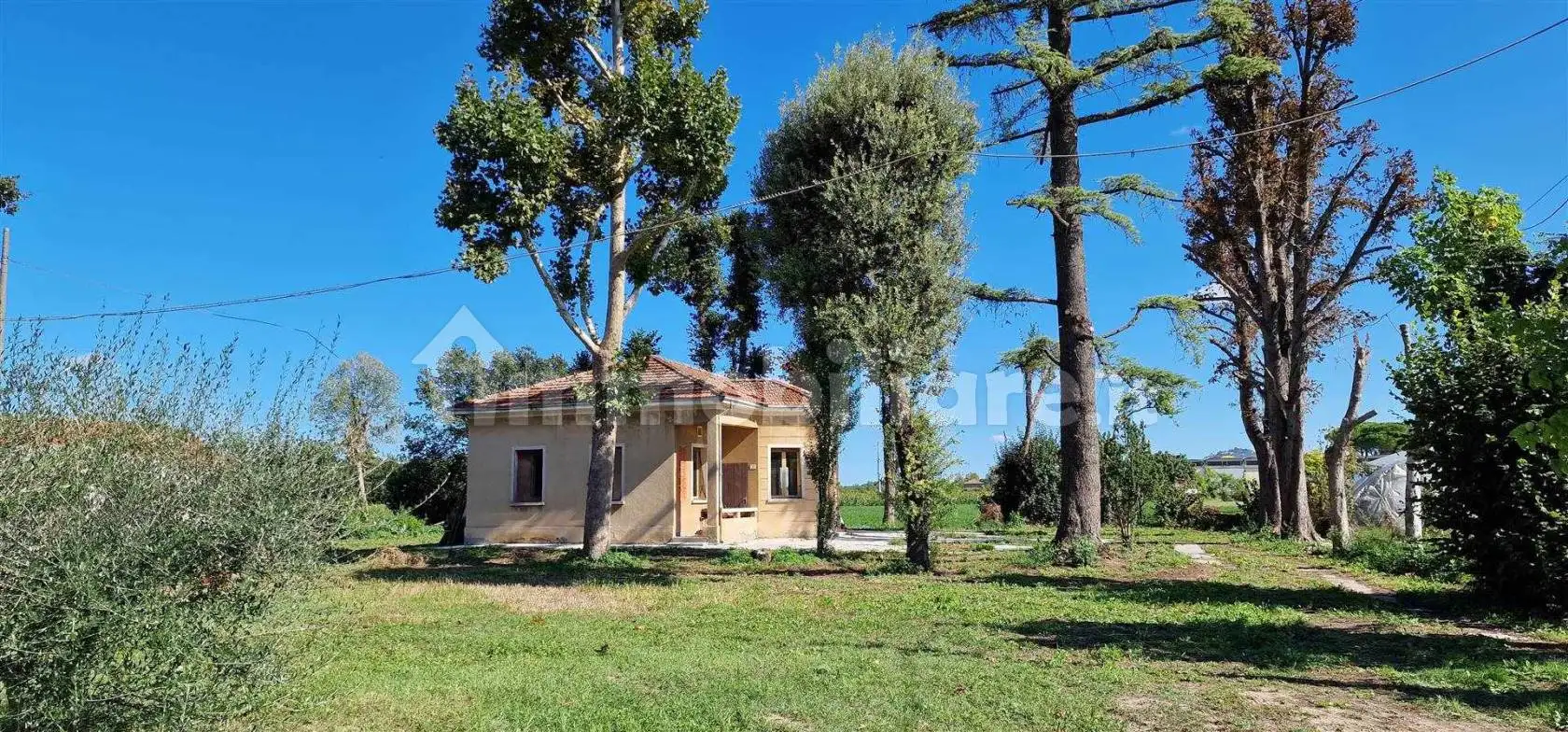 Casa indipendente in vendita a Forlì