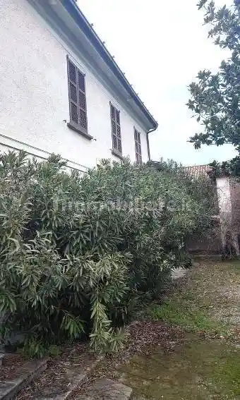 Rustico - Casale in vendita a Stradella