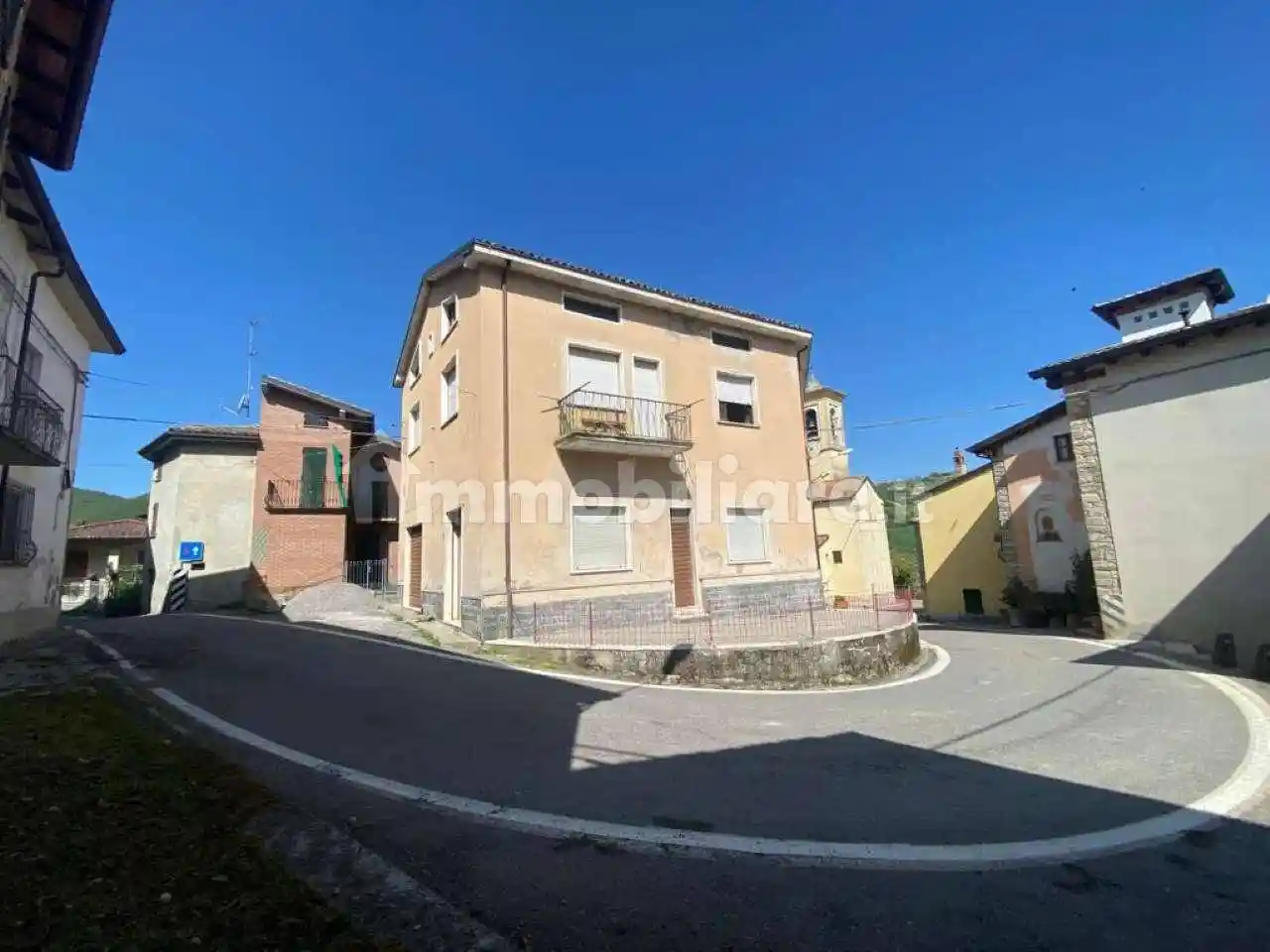 Casa indipendente in vendita a Vernasca