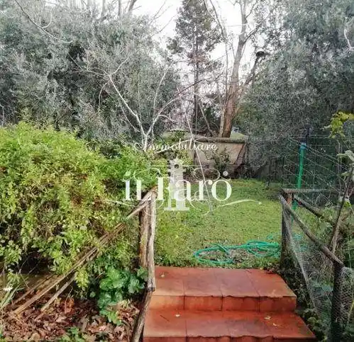 Villa in vendita a Cascina