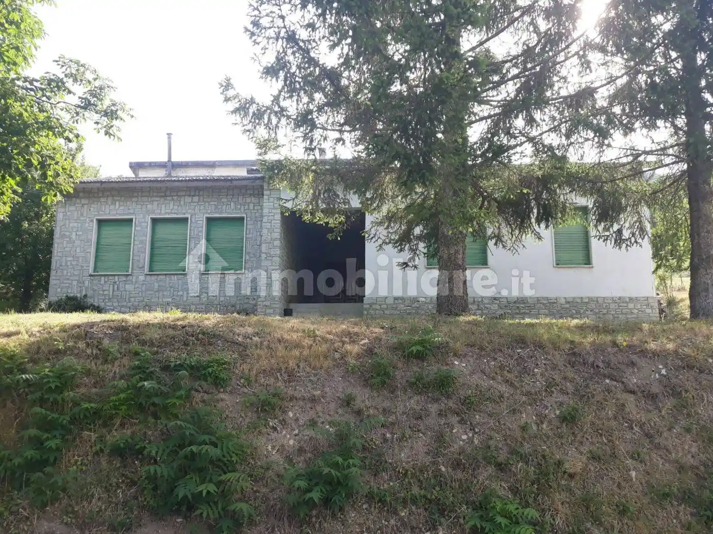 Villa in vendita a Genga