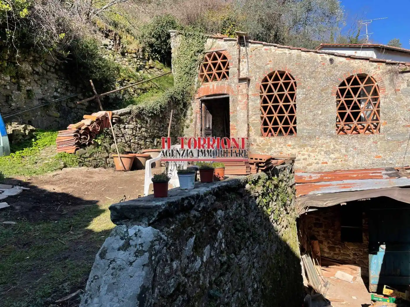 Rustico - Casale in vendita a Villa Basilica