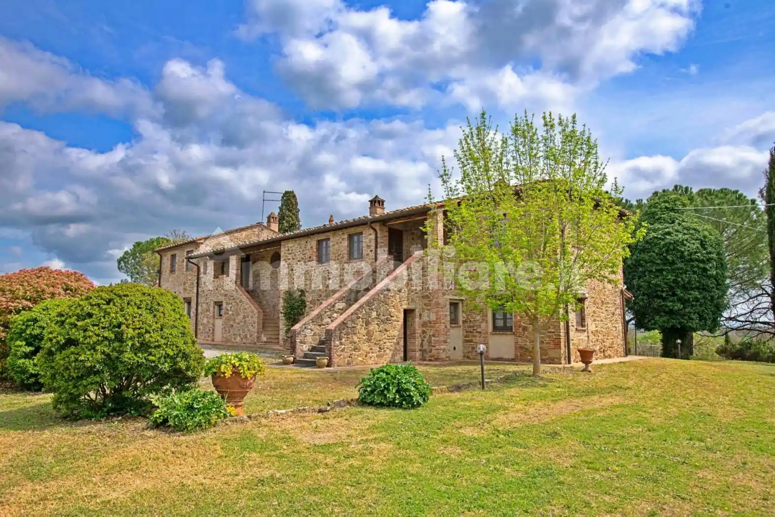 Rustico - Casale in vendita a Lucignano