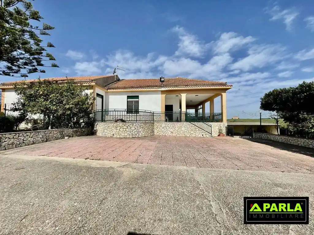 Villa in vendita a Canicattì
