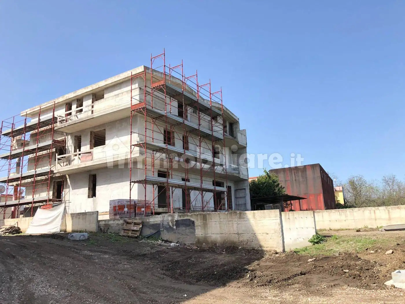 Villetta a schiera in vendita a Castello di Cisterna