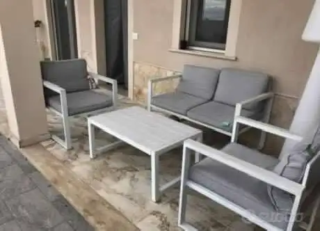 Appartamento in affitto a Montauro