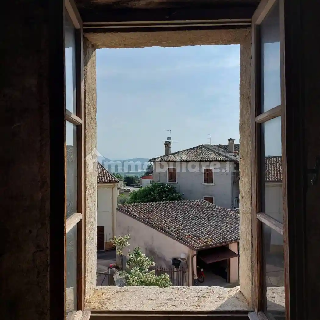 Rustico - Casale in vendita a Caprino Veronese