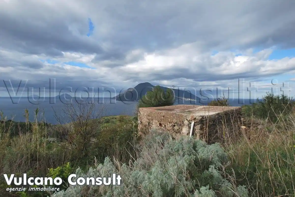 Rustico - Casale in vendita a Lipari