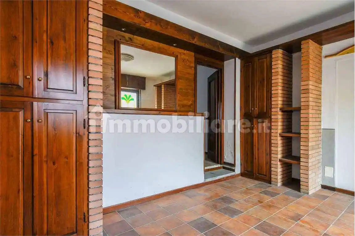 Terratetto plurifamiliare piazza Iv Novembre, 141, Centro, Barbata - foto 4