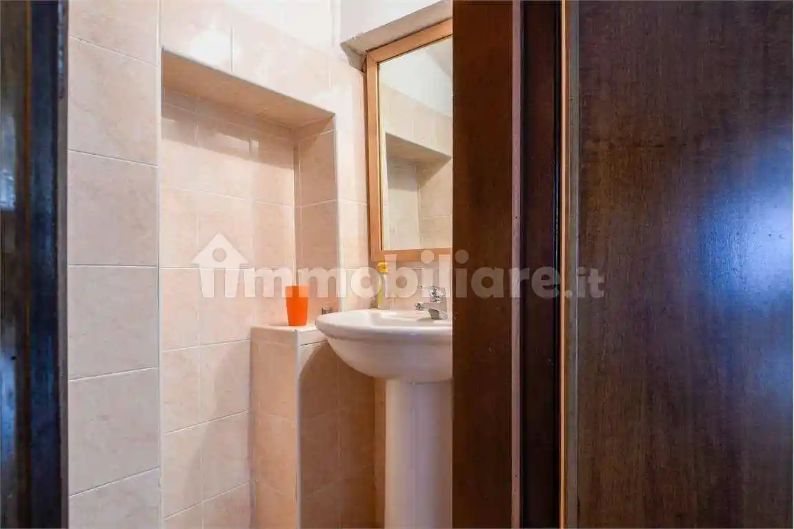 Terratetto plurifamiliare piazza Iv Novembre, 141, Centro, Barbata - foto 5