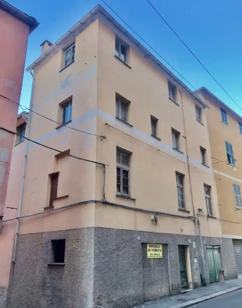 Palazzo - Edificio in vendita a Genova