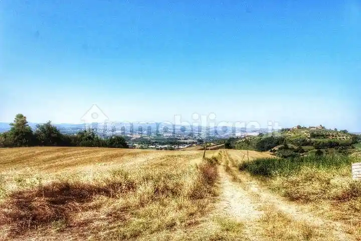 Rustico - Casale in vendita a Castelfiorentino