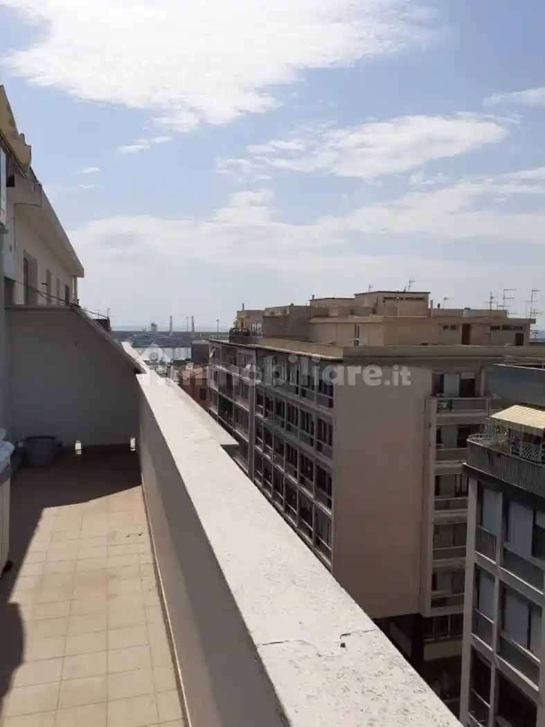 Appartamento in vendita a Livorno