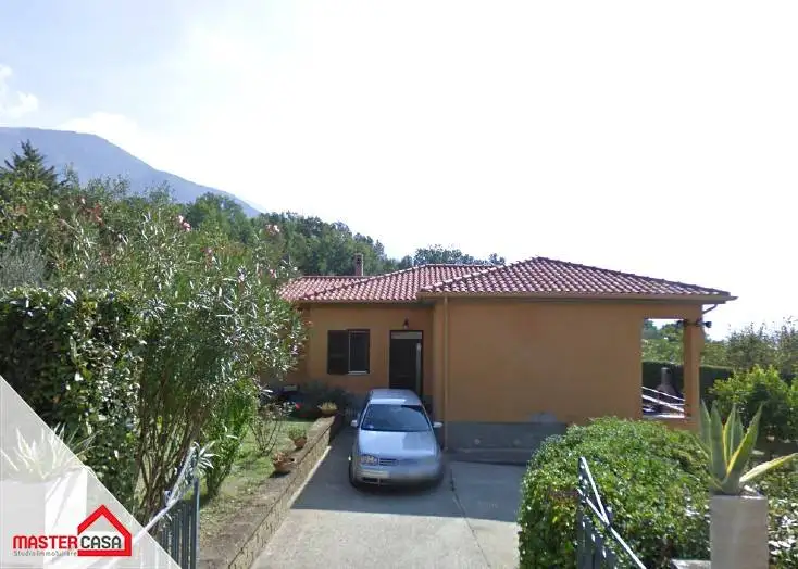 Villa in vendita a Balsorano