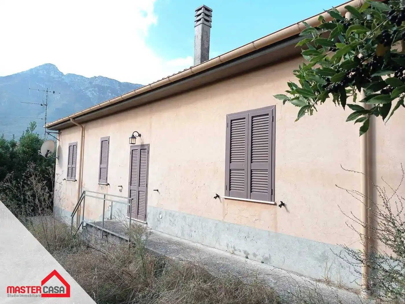 Villa unifamiliare, ottimo stato, 150 m², Balsorano - foto 4