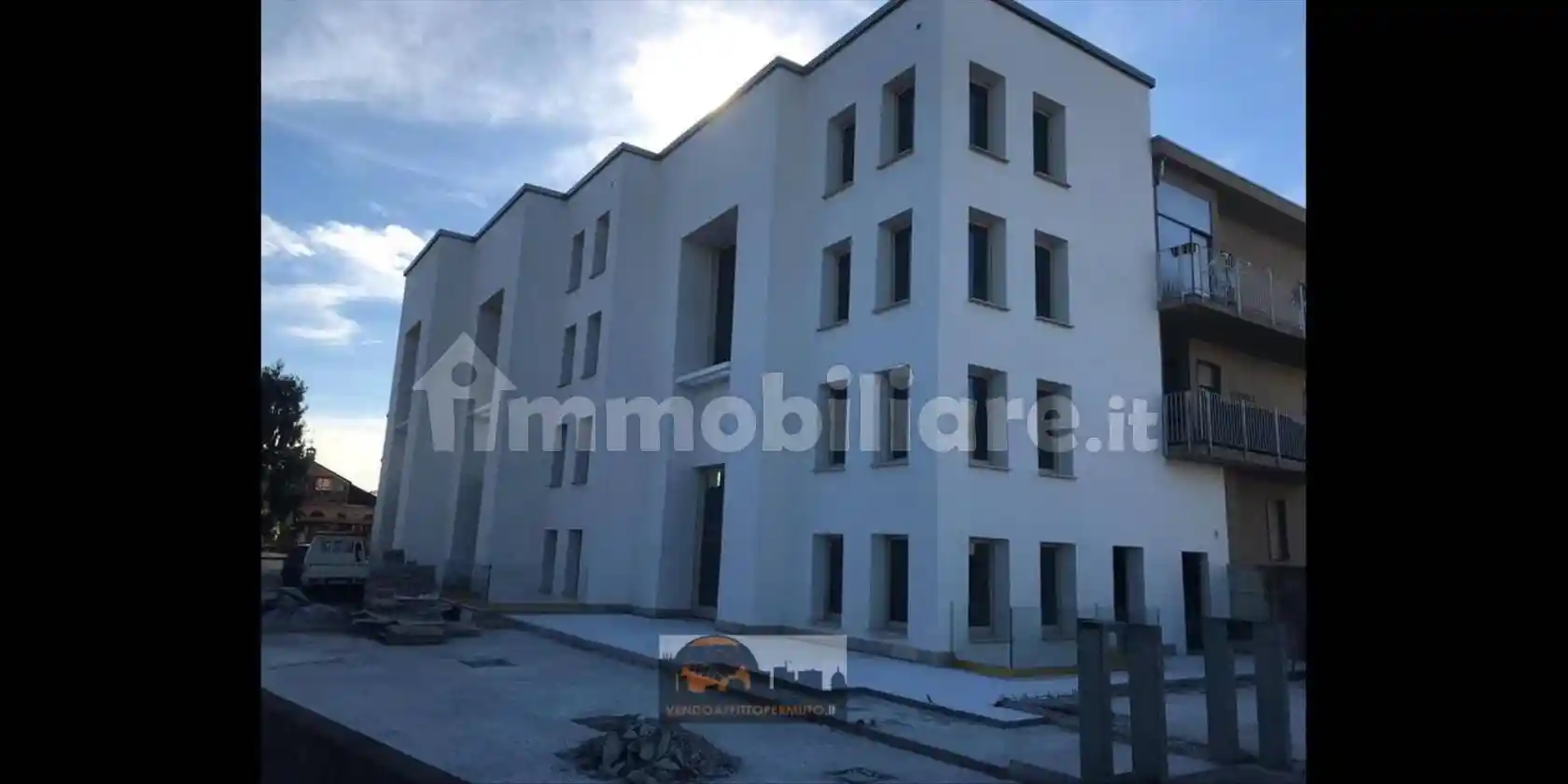 Palazzo - Edificio in vendita a Castelli Calepio