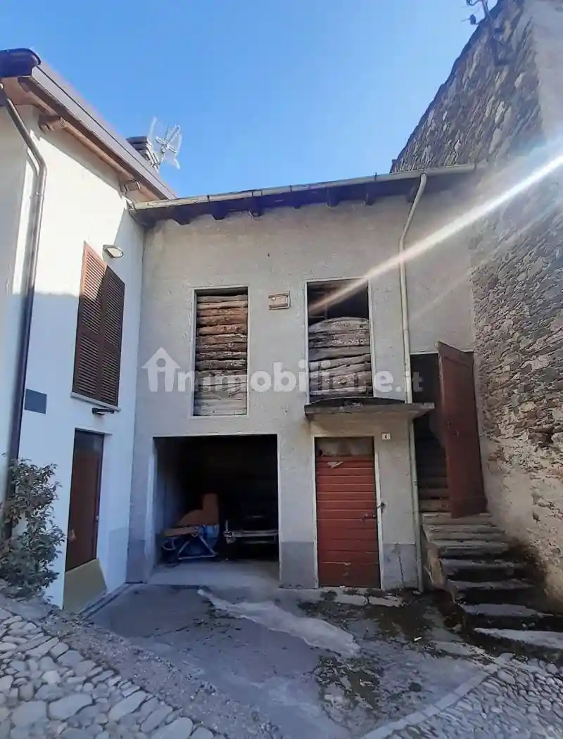 Villetta a schiera in vendita a Chiuro