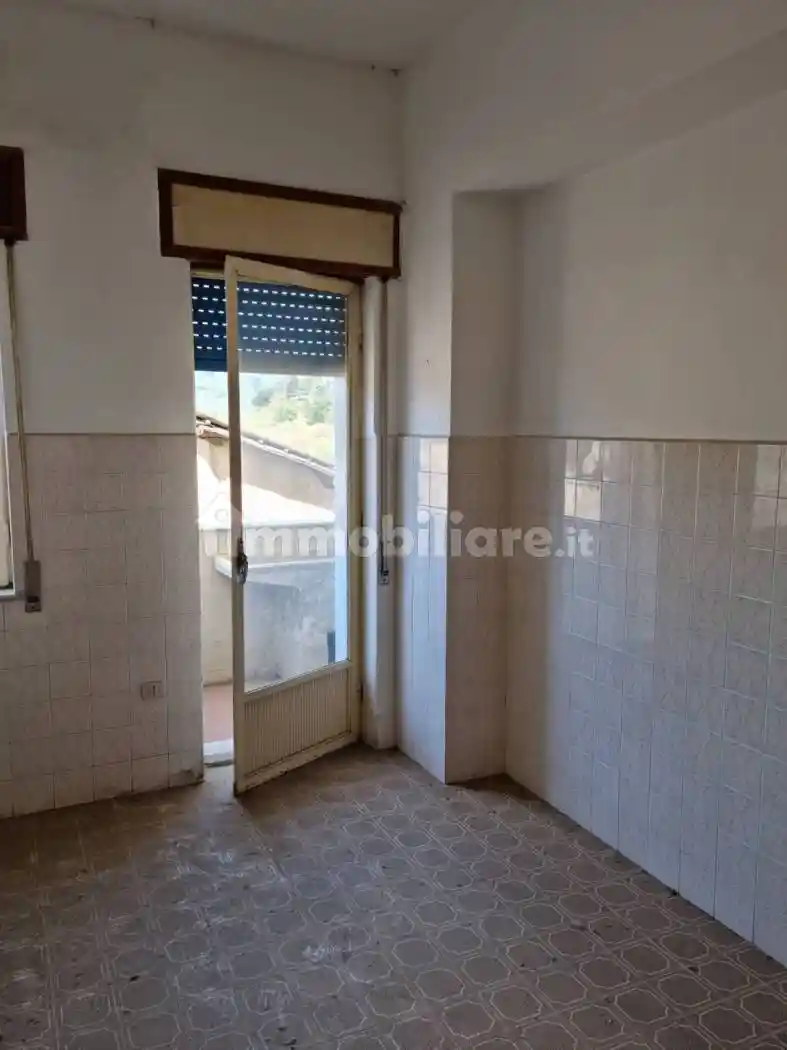 Trilocale viale delle Rimembranze 4, Gioiosa Ionica - foto 5