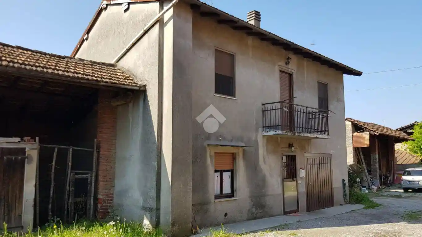 Rustico - Casale in vendita a Agrate Conturbia