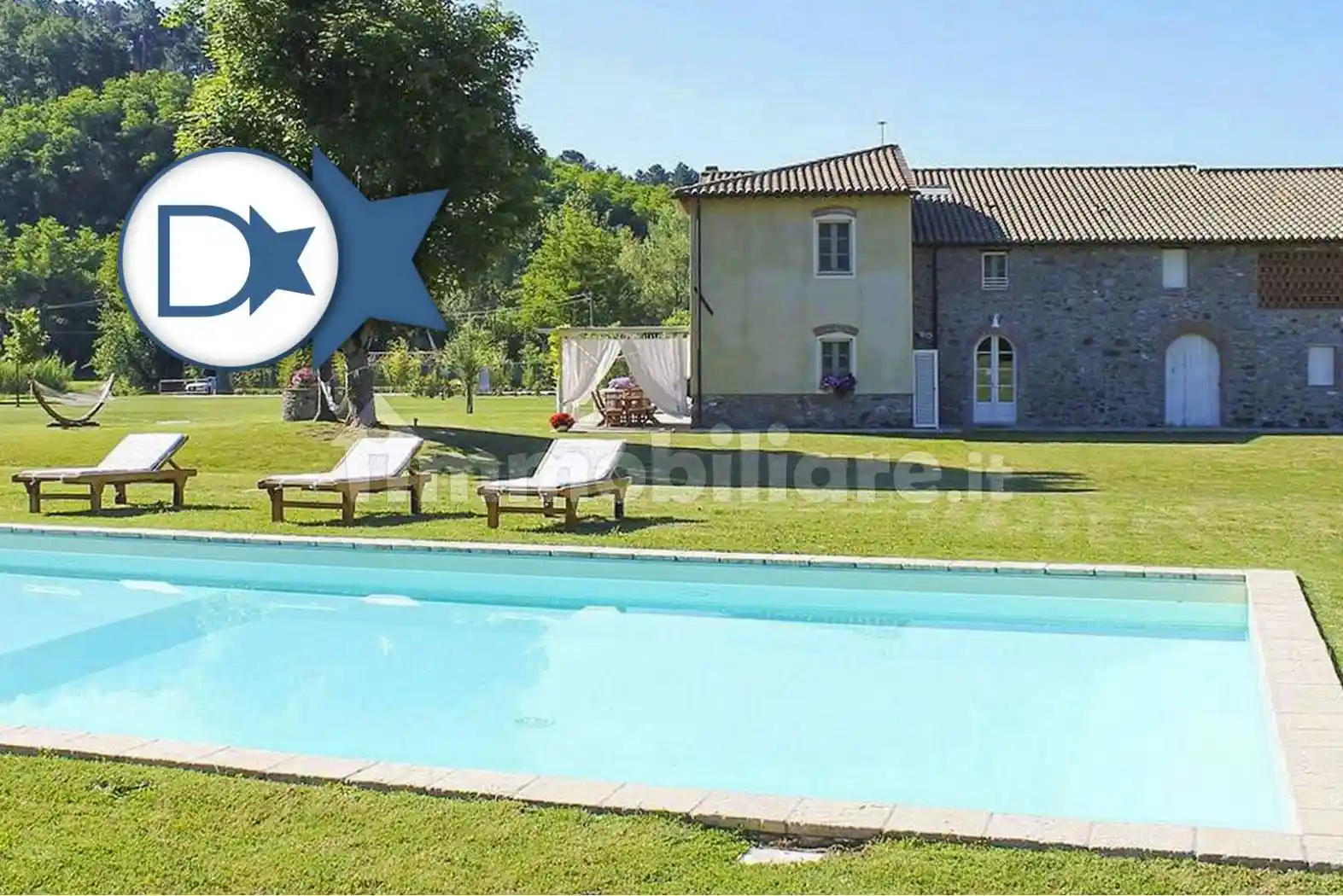 Rustico - Casale in vendita a Lucca