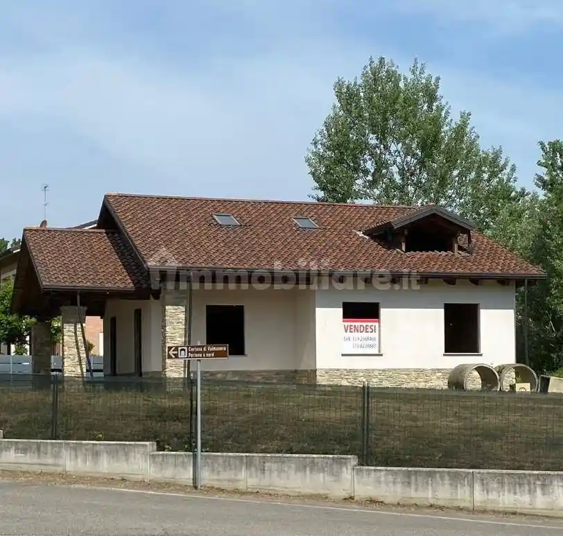 Villa in vendita a Asti