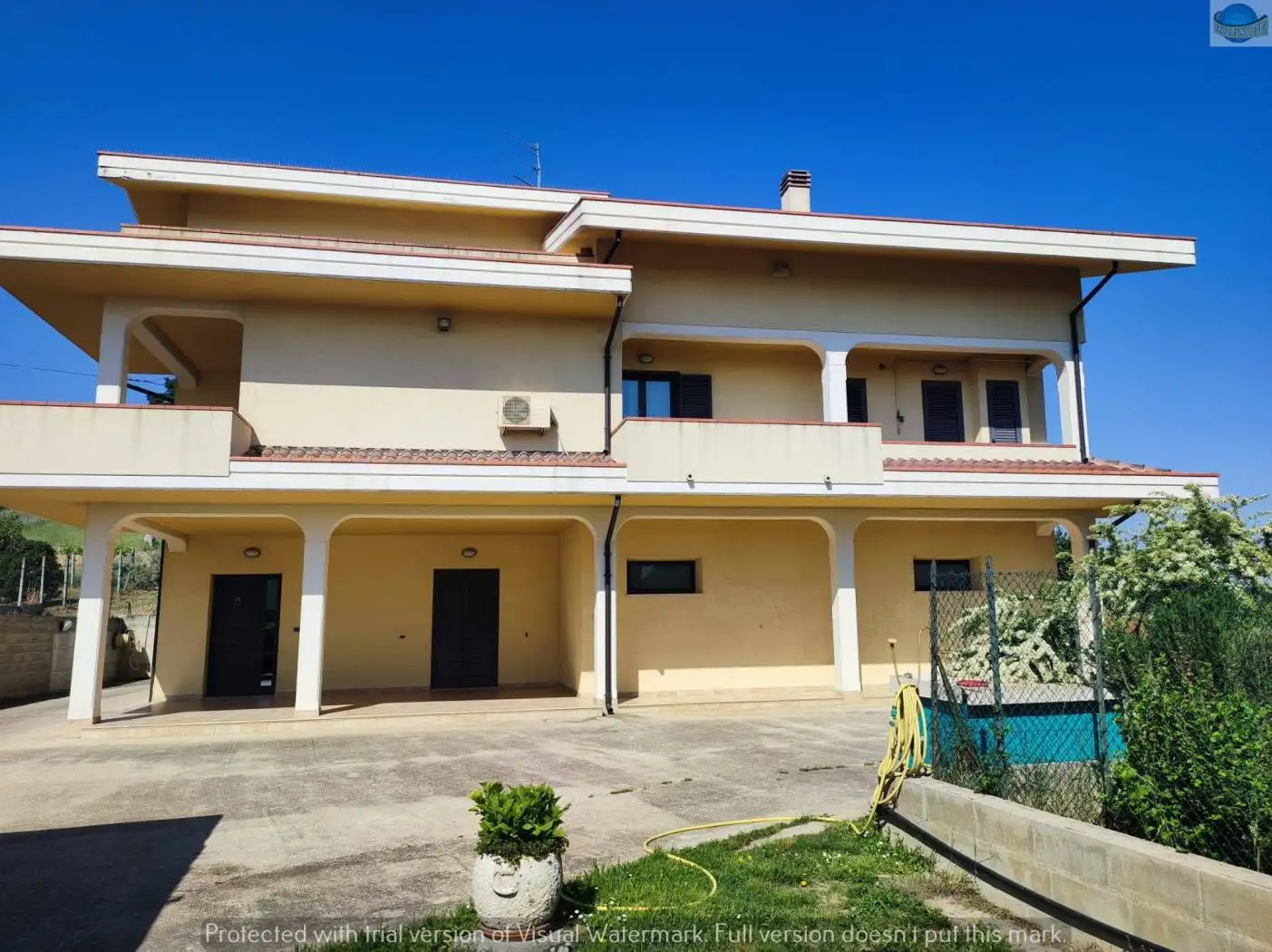 Villa in vendita a Collecorvino