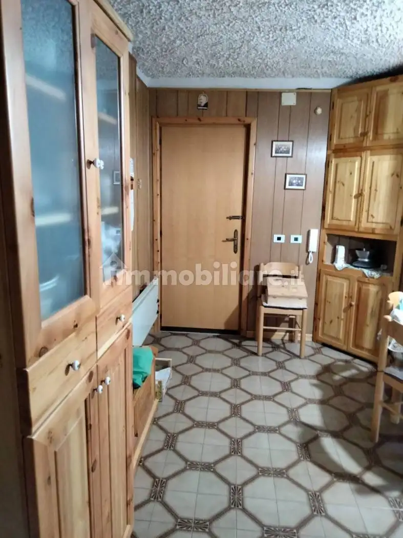 Appartamento in vendita a Taverna