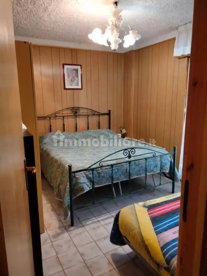 Bilocale corso Mattia Preti 54, Centro, Taverna - foto 4