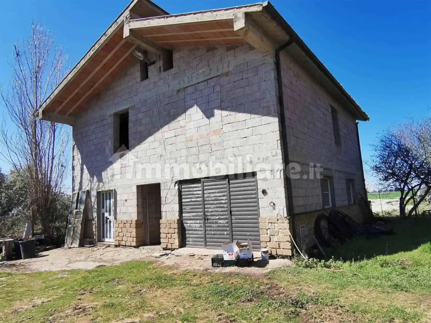 Rustico - Casale in vendita a Tuscania